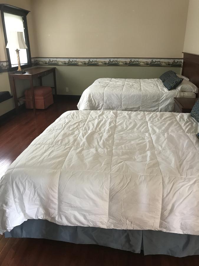 Nirvana Inn & Grill Ellensburg Ngoại thất bức ảnh