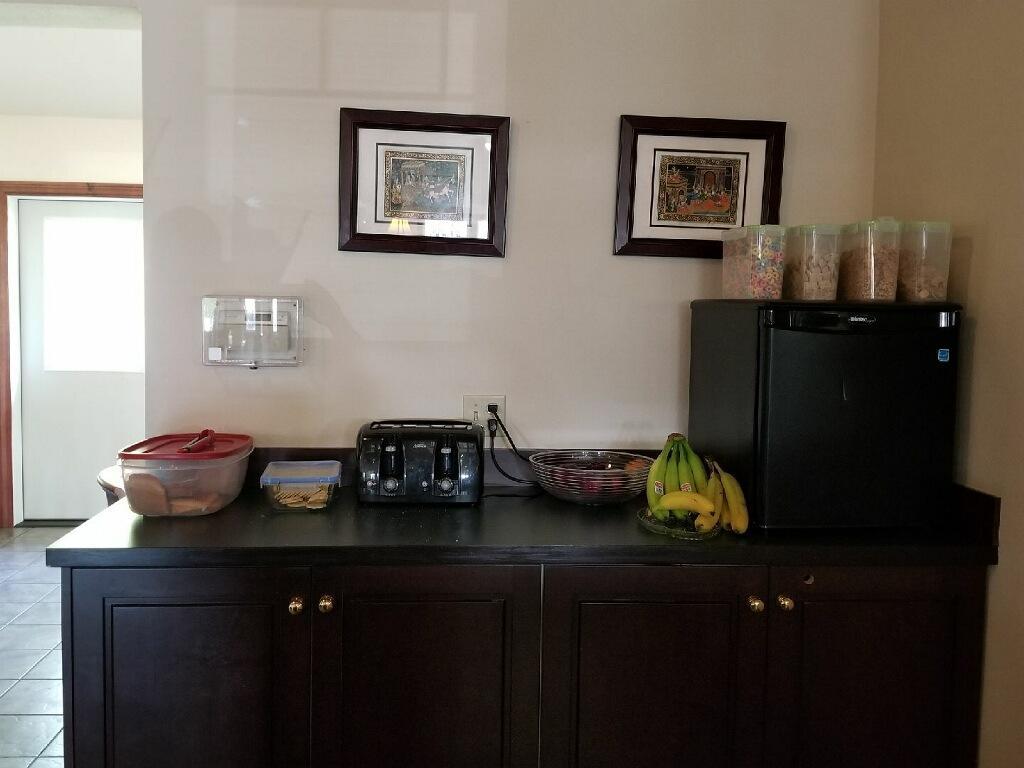 Nirvana Inn & Grill Ellensburg Ngoại thất bức ảnh